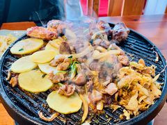 烤羊腿肉-赵胖炙子烤肉&深夜酒馆(簋街店)