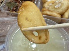 炸馒头-蓝精灵饺子店