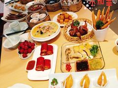 金枕榴莲天鹅酥-茶小点(丽悦新天店)