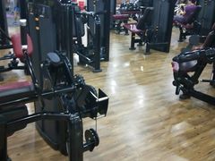 -一兆韦德健身·城市运动馆