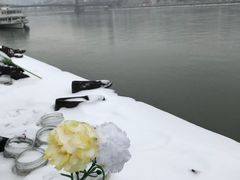 -多瑙河畔鞋履雕塑