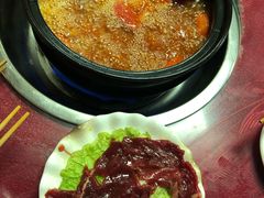 -乳仔牛牦牛汤锅 烤羊排(松潘古城店)