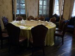 -半岛公馆(淞兴西路店)