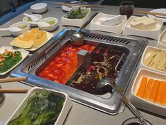 -海底捞火锅(杭州滨江九宜城店)