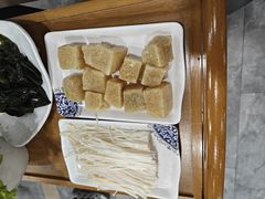 -楼外楼大刀肉传统火锅居(幸福街店)