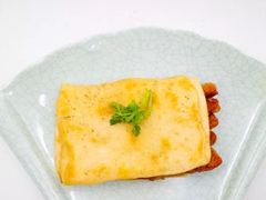饼子夹香肠-楠同学辣糊糊