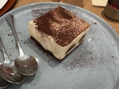 -必胜客(阿罗海店)