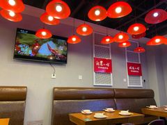 卡座-周鱼小馆石锅酸菜鱼(活力汇店)