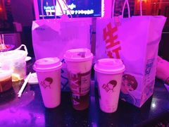 -喜茶(上海打浦桥日月光gelato lab+店)