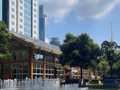 -两咖啡自助餐厅(静安香格里拉酒店)