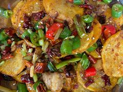 干锅土豆-汉水缘鲜鱼庄(黄雁村店)