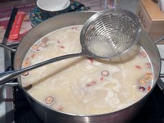 -尚尚仙·酸汤猪手·猪肚鸡火锅(华联万柳购物中心店)