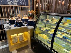 -小天鹅戴斯酒店鲸鲨百汇创作料理