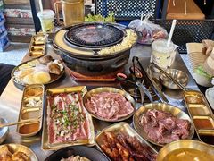 -胡悦里韩式烤肉(芝罘万达广场店)