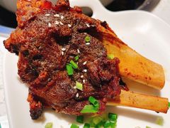 特色烤骨头-三人行骨头王火锅(长寿店)