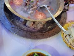 -江湖亮亮蒸虾大排档烤全羊清真(武汉总店)