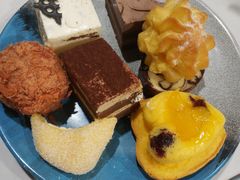 -圣罗巴甄选自助(麦凯乐店)