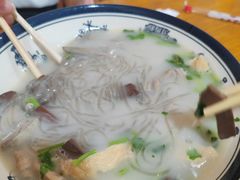 -鸭小妹鸭血粉丝(老门东店)