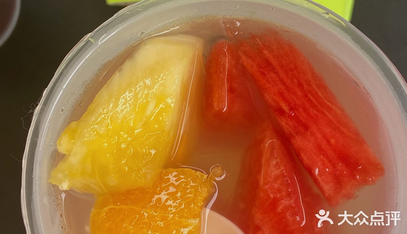 答应我永不下架这款半斤水果椰子水好吗🥥