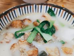 -鲜越鲜鱼粉(财富购物中心店)