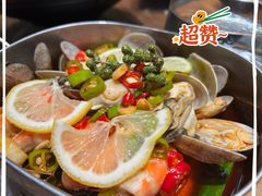 捞汁小海鲜-巴厘龙虾·榜首油焖大虾(音乐学院·沿江酒馆店)