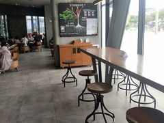大堂-星巴克(广州白云万达2层店)
