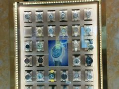 -亨得利名表服务中心(上海湾店)