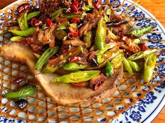 -郑件洋芋饭庄