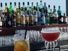 -瑰丽酒店·海吧·天际下午茶·现场DJ·天台酒吧