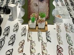 -浮光眼镜·蔡司视觉合作·数字验配中心(陆家嘴店)