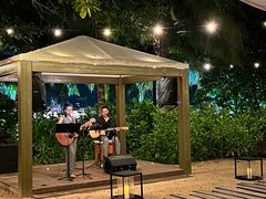 -三亚艾迪逊酒店·海滩烧烤 BARBACOA·现场乐队·浪漫晚餐·烧烤海鲜