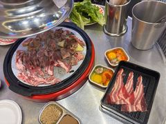 -哈哈碳都·牛肋条无限自助烤肉(宝龙店)
