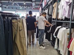 -PUMA品牌自营折扣店(百联奥特莱斯店)