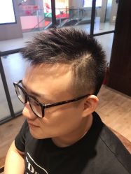-Air Plus 美发沙龙