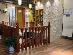 -香山湖家家宴(中山陵店)