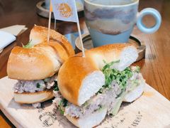 -Catch Bagel(芳草地店)