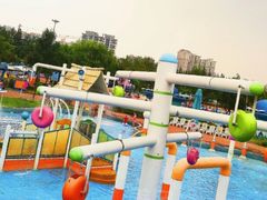 -欢乐水魔方水世界