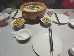 -郑庄脂渣海鲜楼(九水路店)