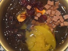 -牛小嫩串串火锅(老国贸总店)