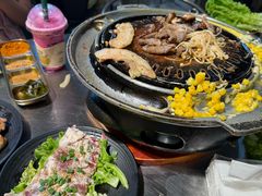 -胡悦里韩式烤肉(芝罘万达广场店)