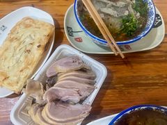 -叶新小吃店(来凤小区总店)