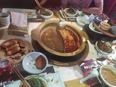 -麻辣英雄重庆火锅(二城广场店)
