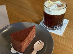 -星巴克臻选(上海合生汇1F店)