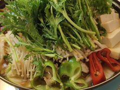 八爪鱼牛肉锅-东吉馆韩式餐厅(八经街总店)