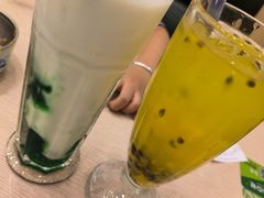 -佰搭果·广式茶餐厅(西华路店)