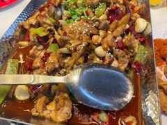 -蛙舍·炭烧牛蛙(东百中心店)