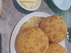 菠萝包-大树餐厅(红旗街万达店)