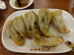 -小姜锅贴(凤凰街店)