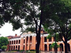 -武汉大学风雨操场