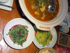 -魏铭鱼头捞饭(晋阳路店)